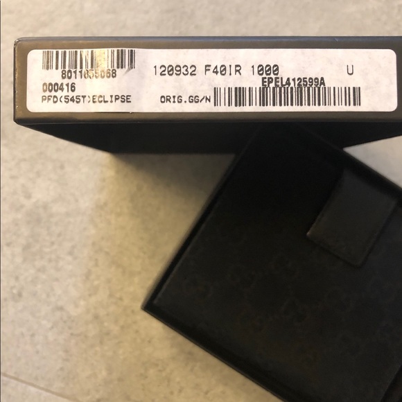 Gucci GG Monogram Bifold Black Leather Wallet - Picture 3 of 9